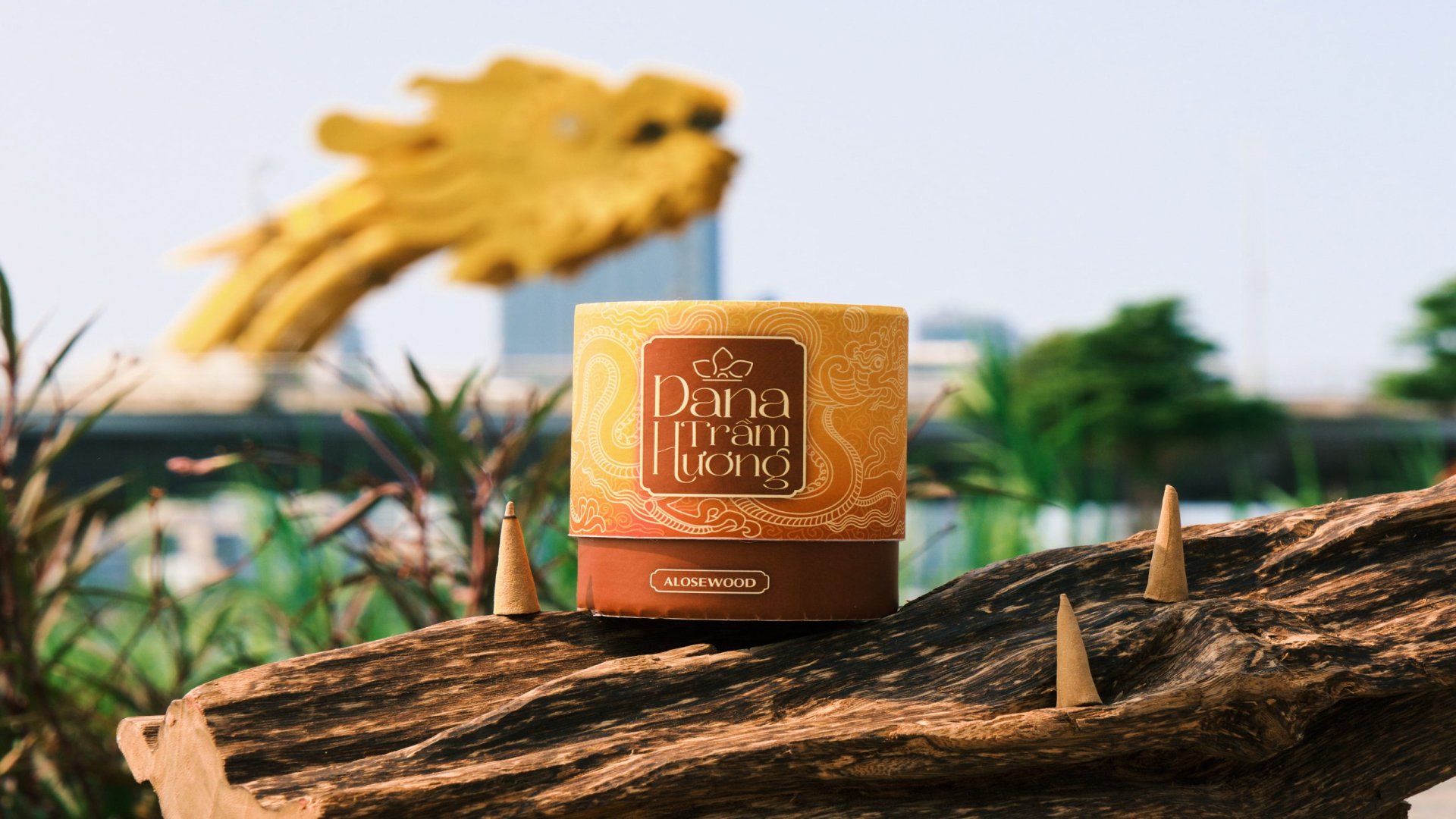 Trầm Hương Truyền Thống